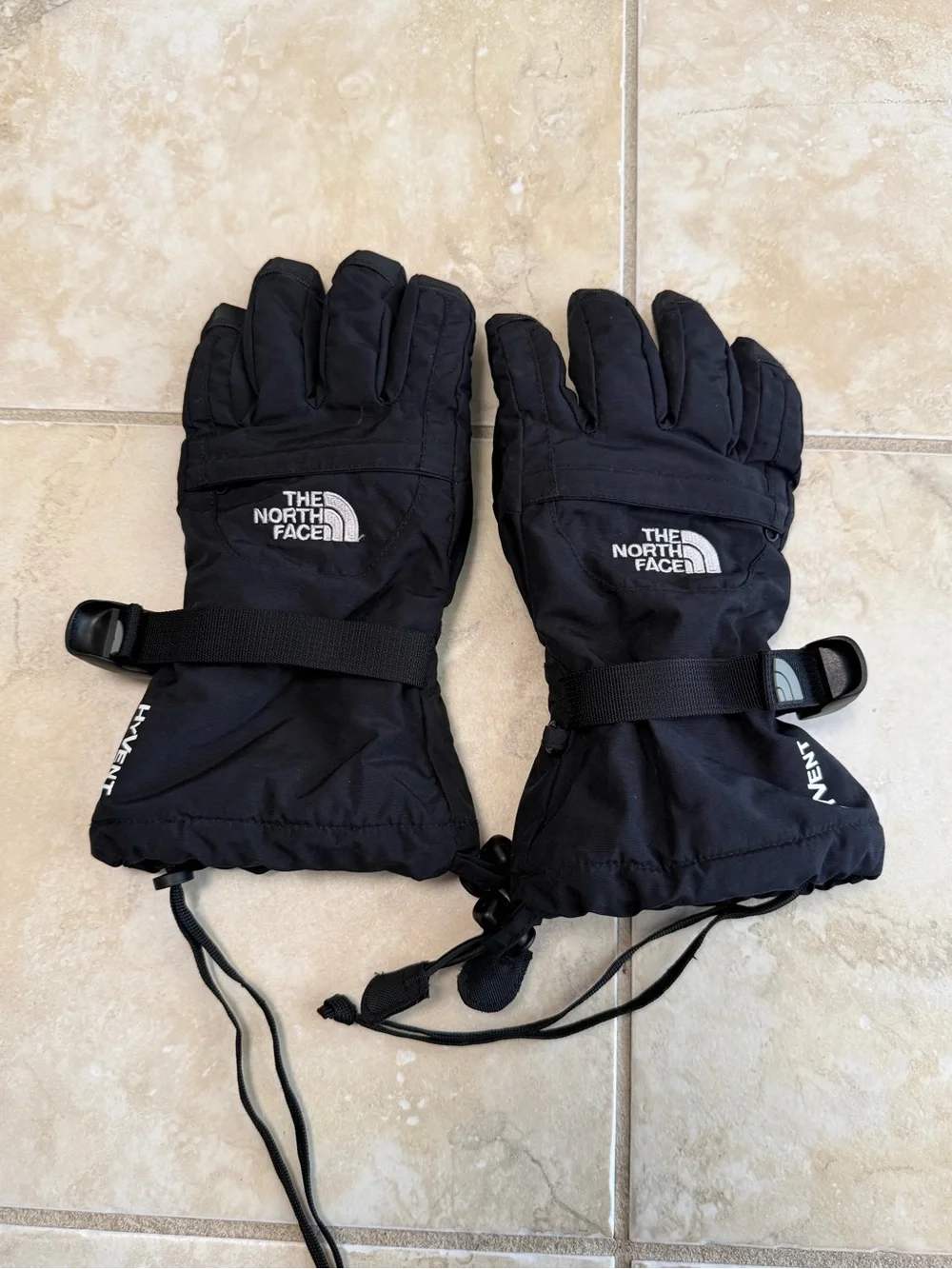 THE NORTH FACE juniors Montana Insulated Ski Glove, TNF Black, size Medium